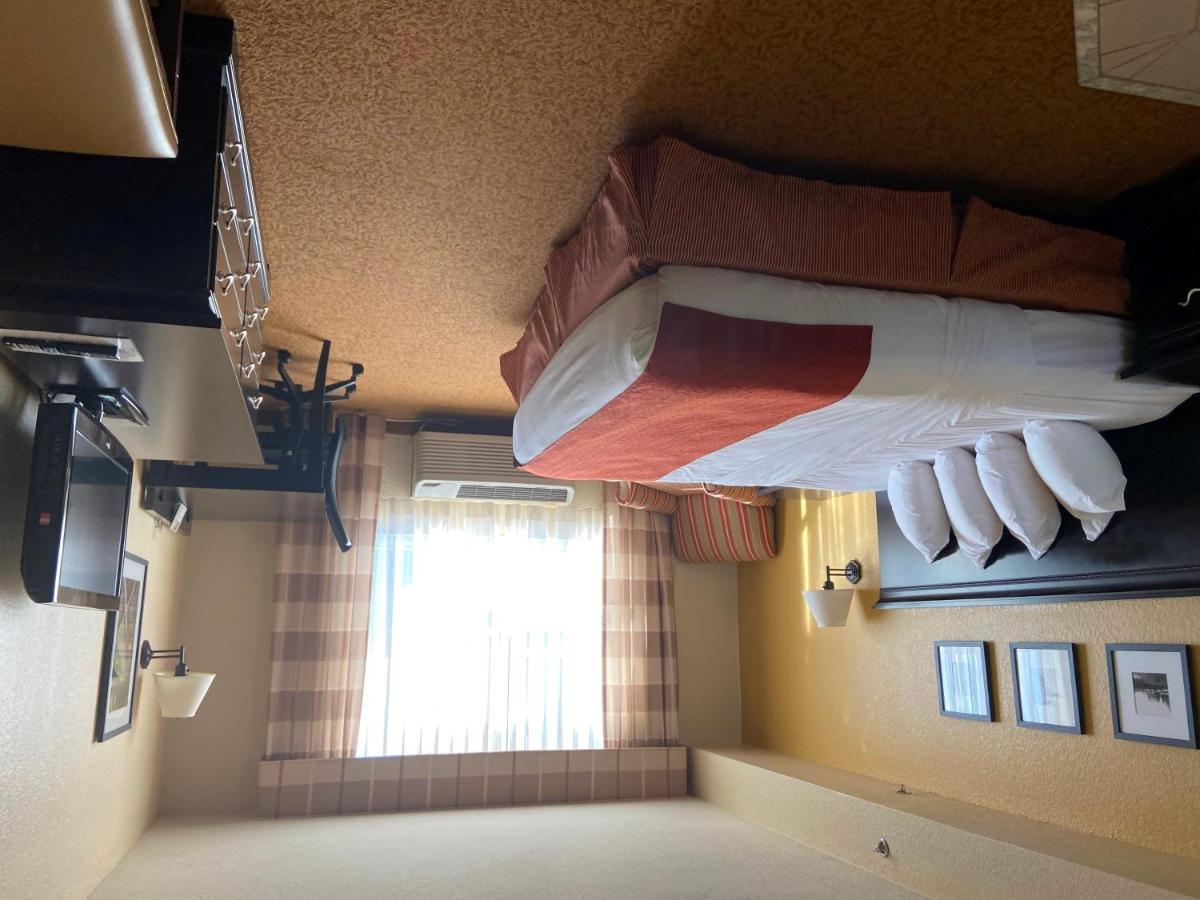 Country Inn & Suites By Radisson, Dundee, Mi Dış mekan fotoğraf